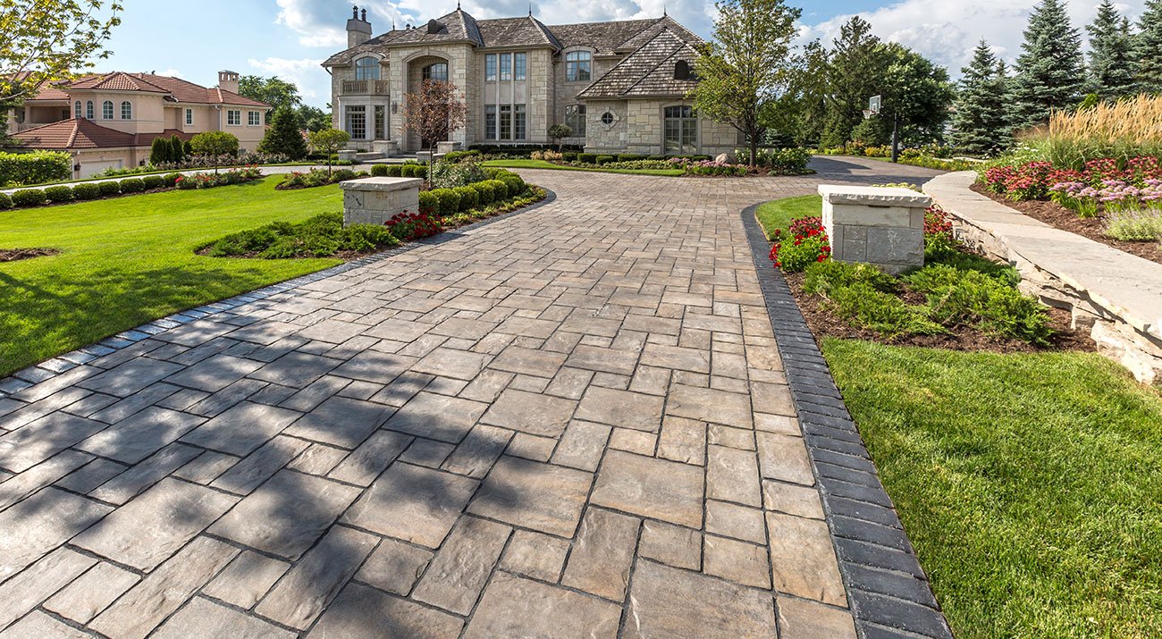Thornbury_Driveways_Bavarian_1G6A0890